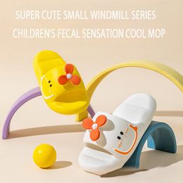 Feet feeling EVA children's slippers cute and fun summer anti slip ultra light and wear-resistant bathroom anti slip slippers