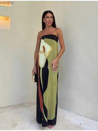 Basic Casual Dresses Sexy Avocado Print Strapless Dress For Women Loose Off Shoulder Contrast Color Maxi Dresses Summer Chic Ladies Holiday RobesL2404