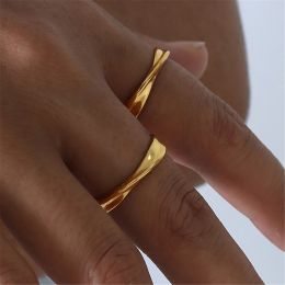 Bands Thin 3mm Mobius Ring Charm Stainless Steel Twist Wedding Ring for Women Infinite Love Gift