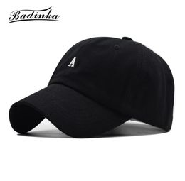 New Designer Embrodiered Letter Baseball Cap Snapback Women Men Black White Yellow Green Dad Fitted Hats Sombrero Hombre 2103111698613