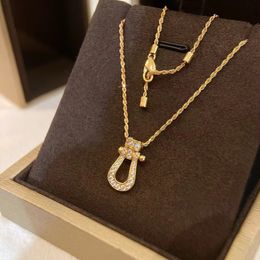 Orecchini a diamante completa di lusso, orecchini a forma di cuore petali con fiori e regalo di fidanzamento a placcati in oro a diamante