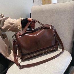 Shoulder Bags Women Leather Handbags Designer Crossbody For 2024 Casual Large Capacity Vintage Rivet Travel Tote Bag