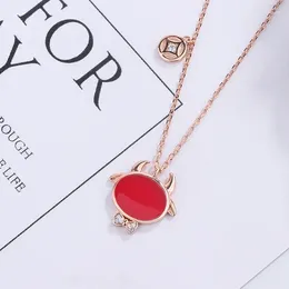 Pendants 2024 S925 Sterling Silver Necklace Women's Zodiac Year Of The Ox Collar Chain Birthday Gift For Girlfriend