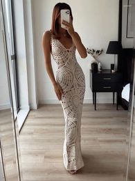 Casual Dresses Sexy Women Hollow Out Crochet Knitted Dress 2024 Summer Elegant Sleeveless V-neck Lady Solid Body Beach Party Vestidos