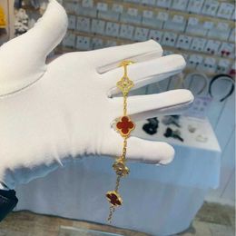 Cheap price and high-quality Jewellery Family Flower Lucky Clover Bracelet Womens Natural Red Agate with 18k Rose Gold with common vnain