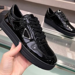 Black White Colour Low Top Little Shoes Couple Style Classic Single Shoes Original Imported Cow Leather Fabric Original TPU Anti Slip Big Sole Outdoor Casual Sneakers