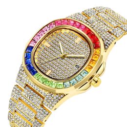Wristwatches Men Watch Hip Hop Iced Out Gold Color Watch Quartz Luxury Full Diamond Round Watches Stainless Steel Wristwatch Jewelry Gift 240423