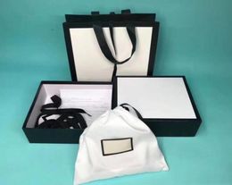 A set Designer paper box portable paper bag and dustbag Brand belt scarf storage box Christmas gift boxs men women fashion ac7258996