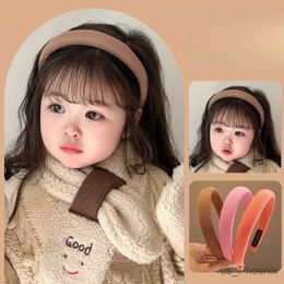 Hair Accessories New Children Simple Lovely Broadside Hair Band Headwear Cute Solid Color Baby Girls Acrylic Headband Kids Hair Accessories