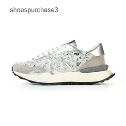 Trainer Mens Couple Wallentino Designer Fabric New Shoe Mesh Casual Shoes Thick Lace Sneakers Sole S Small White 25BH