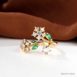 Wedding Rings Delicate Plant Leaf Flower Rings For Women Gold Color Green White Zircon Stacking Wedding Bands Ins Thin Ring Party Jewelry