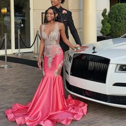 Sparkly Pink Mermaid Prom Dress for Black Girls 2024 Sier Beaded Rhinestones Party Gala Gown Robe De Soiree