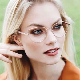 Women Glasses Cat Eye Anti Blue Light Radiation Protection Eyeglasses Female Small Frame Eyewear Metal Girls Reading Glasses 240416