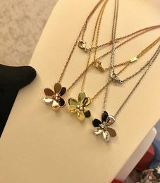 Brand Pure 925 Sterling Silver Jewelry For Women 3 Leaf Flower Neckalce Flower Pendant 60cm Clover Sakura Wedding Party Necklace9217141