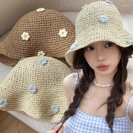 Berets Bohemia Hollow Blue Flower Straw Caps For Women Summer Seaside Vacation Sun Protection Hat Sense Beach Bucket