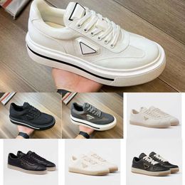 Designer High Quality Thick Sole Knit Lace-up Small White Shoes 2023 New Black Leather Men's Casual Sports Running Shoes Training Shoes Board Shoes Travel Shoes