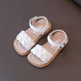 Slipper Classic Style Girls Sandals 2024 Summer Kids Beach Shoes For Girl Ankle Straps Knit Open-toed Sandals Beige YellowL2404