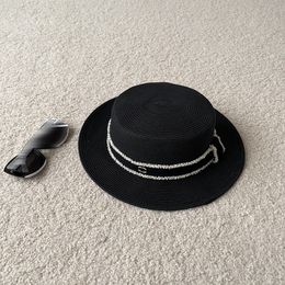 Sun Caps Buck Hat Sıradan Unisex Caps Tasarımcı Şapkalar 2 Renk Vizörleri Çok yönlü kapak deniz kenarındaki açık seyahat şapkaları için güneşlik ve özet