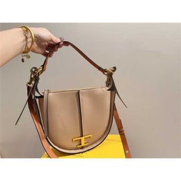 Tote bag high definition Autumn Winter Saddle Fashionable and Potato Silk Single Moon Crossbody Half Round Underarm for Women