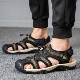 Slipper Männer Schuhe 2023 Sommermenschen Sandalen Plus Größe Mode Sandalen für lässige Turnschuhe im Freien im Freien Strand Wasserlächen Sandalien Hombrel2404