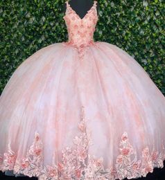 2021 Pink Quinceanera Dresses Floral Lace Appliqur Hand Made Flowers Spaghetti Straps Laceup Ball Gown Sweet 16 Dress Prom Long V1468623