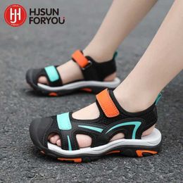 Сандалии 2024 Summer Boys Sandals Детская обувь модные квартиры для малышей для девочек Сандалии Сандалии без скольжения. Дети пляж Детские Дети на открытом воздухе 240423