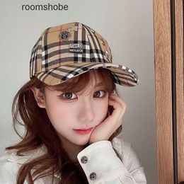 hat B hat cap baseball lattice cap casual Designer hat cool summer snap baseball football trendsetter sports hat Hats sun Burbrys snapbacks hat girl SFTW 1XOQ