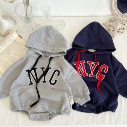 One-Pieces 2024 Autumn Newborn Baby Girls Romper Kids Boy Romper Long Sleeve Hooded Lovely Warm Jumpsuits Infant Outfit 03T
