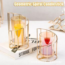 Candle Holders 2Pcs/Set Geometric Spiral Holder Pillar Candles Tea Light Home Wedding Decoration Candlestick Gold