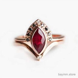 Wedding Rings Fashion Rhombus Red Zircon Stones Rose Gold Color Rings for Women Classic Metal Marquise Bridal Wedding Rings Set Jewelry