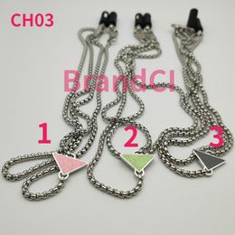 Chain For Apple iPhone 15 14 13 12 11 Pro Plus Max 7 8 X XR XS Max Chain Holder for Airpods Pro 1 2 3 Pro Luxury Fashion Black Headphone Cross Pra Pattern Triangle Chian da PP