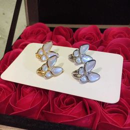 Fashion Van Bai Bei Butterfly Earrings Plated with 18K Rose Gold Light Luxury for Women jewelry
