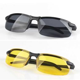 Sunglasses New Anti-UV Night Sunglasses Day Night Driving Glasses Sunglasses for Men Polarised Fashion Outside Adult Eyewear 240423