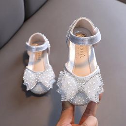 Summer Girls Flat Princess Sandals Fashion Sequins Bow Baby Shoes Kids For Party Wedding E618 240415