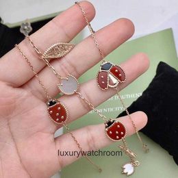 High End jewelry bracelets for vancleff womens Ladybug Bracelet Seven Ladybug Five Flower Female Thick Electroplated Light Luxury Natural White Fritillaria Red