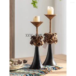 Candle Holders American Retro Furnishings Wedding Creative B & Distressed Carved Decorative Shooting Iron Candlestick