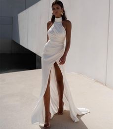 Elegant lång halter crepe bröllopsklänningar med slitshantmodern moderna vestido de noiva svep tåg brudklänningar för kvinnor