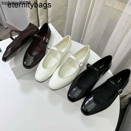 Die Reihenschuhe Kleid die Schuhe Row Frauen Designer Rois flache Mundschnalle Mary Jane flache einzelne Oma Schuhe Größe 34-39