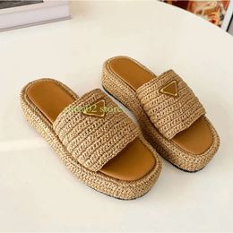 2024 Summer new Black Natural Crochet Fabric Flatform Slippers Sandals Woven Platform Mule Womens Casual Chunky Bottom Slide Beach Flip Flops Rubber Sole