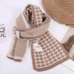 Scarves Letter Plaid Knitted Scarf Elegant Soft Patchwork Winter Neck Neckwarmer Stripe Long Warm Lattice Shawl Travel