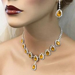 Pendant Necklaces Fashion Yellow Crystal Necklace Bridal Wedding High-end Shiny Accessories European And American Style Cool Jewelry