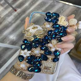 PDSX TO6K Cell Phone Cases Perfume Pumpkin Luxury 3D Diamond Phone Case for For iPhone 13 12 11 Pro Max X XR XSMax X 8 Plus 7Plus Rhinestone Back Cover 240423
