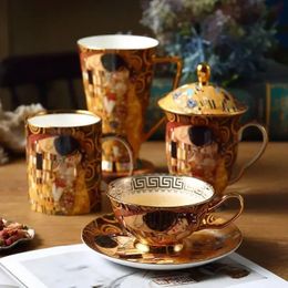 Gustav klimt Bone china coffee cup Set luxury Porcelain Tea Cup Caffe Mug With Lid Cover Tableware Wedding Present Home Decor 240418