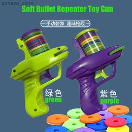 Gun Toys Childrens Frisbee Gun Radish Gun Safety EVA Frisbee Gun Parent Child Outdoor Toy Soft Bullet Gun Battle pistolas de hidrogelL2404