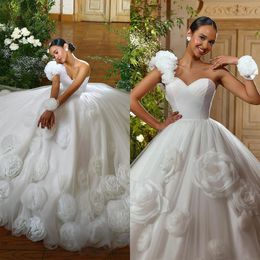 Royal Ball Gown Wedding Dresses By Hand 3D Flower Applique Sweetheart Strapless Bridal Gown Dress Vestido De Novia Cathedral Length Sweep Train