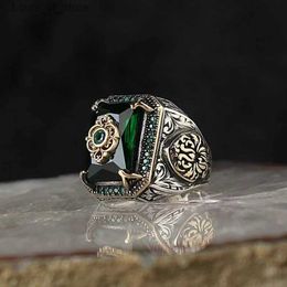 Band Rings Retro Handmade Turkish Signet Ring for Men Vintage Silver Color Carving Pattern Inlay Green Zircon Party Punk Motor Biker H240424