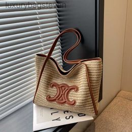 High End Senior Cellin Designer Bags for Women Grass Woven Bag for Women Handmade Vegetable Basket Holiday Beach Bag Single Handbags with Original Logo