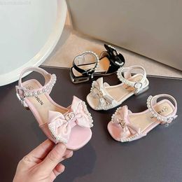 Slipper Children Fashion Girls Sandals 2023 New Bow with Bears Pearls Kids Shoes Breatheable Soft Low Heels Princess Mary Jane for PartyL2404