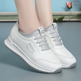 Casual Shoes Spring Fashion Versatile Non Slip Women's Comfort Breathable Sneakers Mother Soft Leather Sole Causal