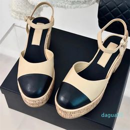 round closed toe women platform thick bottom sandals runway 2024 classic brand luxury designer leather female sandals